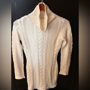 Off/white Cowlneck Cable Knit Buttery Soft Sweater Intricate Patterns Viscose
